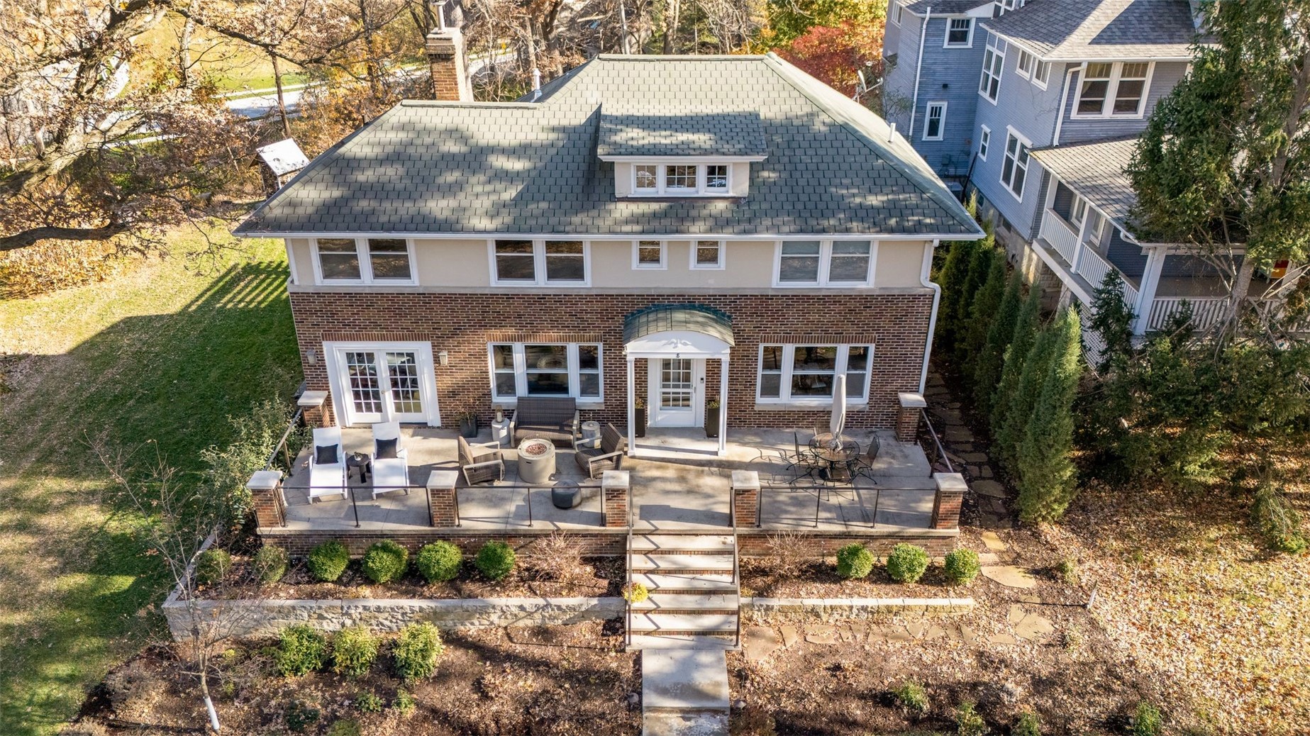 8 Bella Vista Iowa City IA 52245