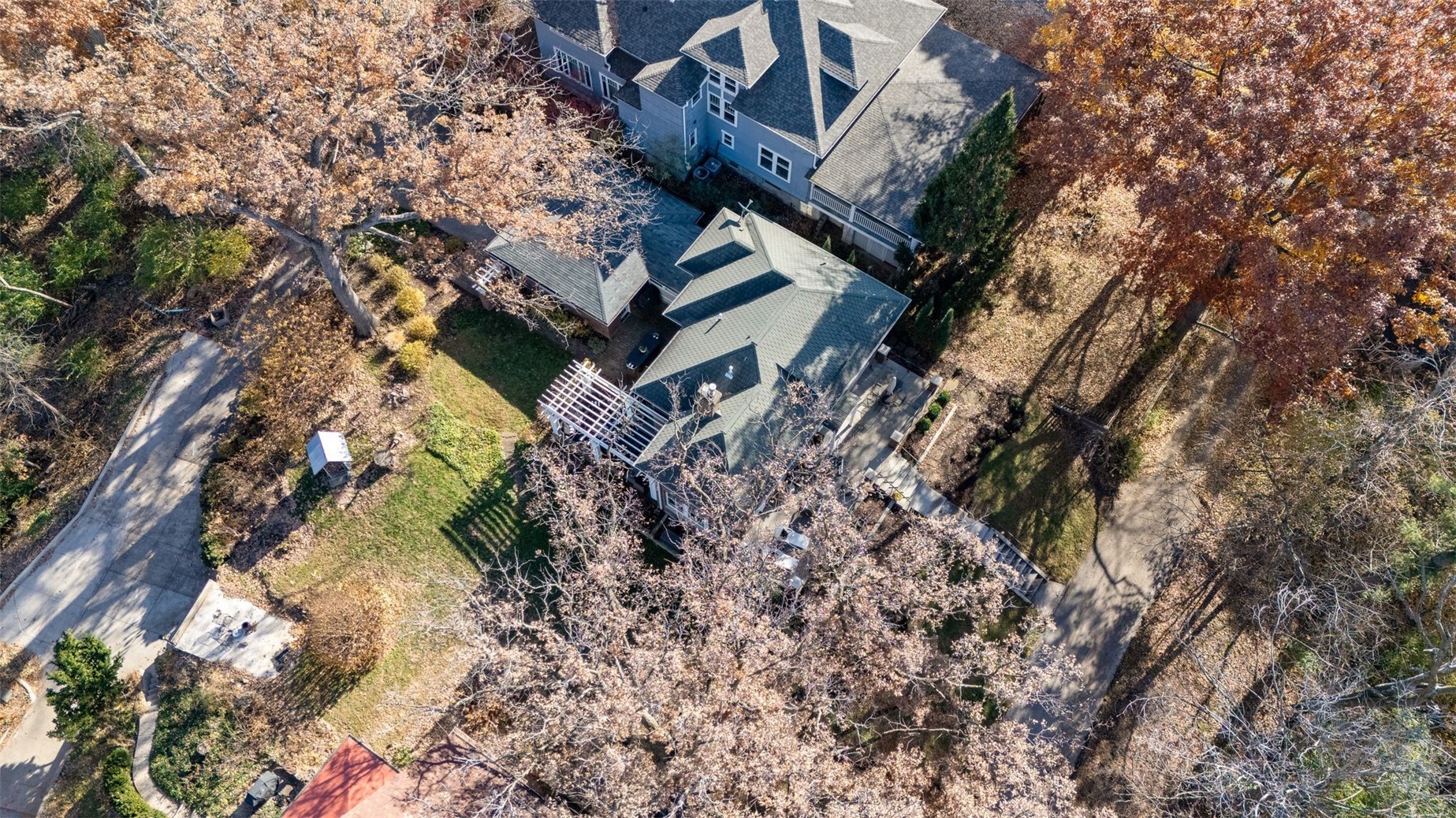 8 Bella Vista Iowa City IA 52245
