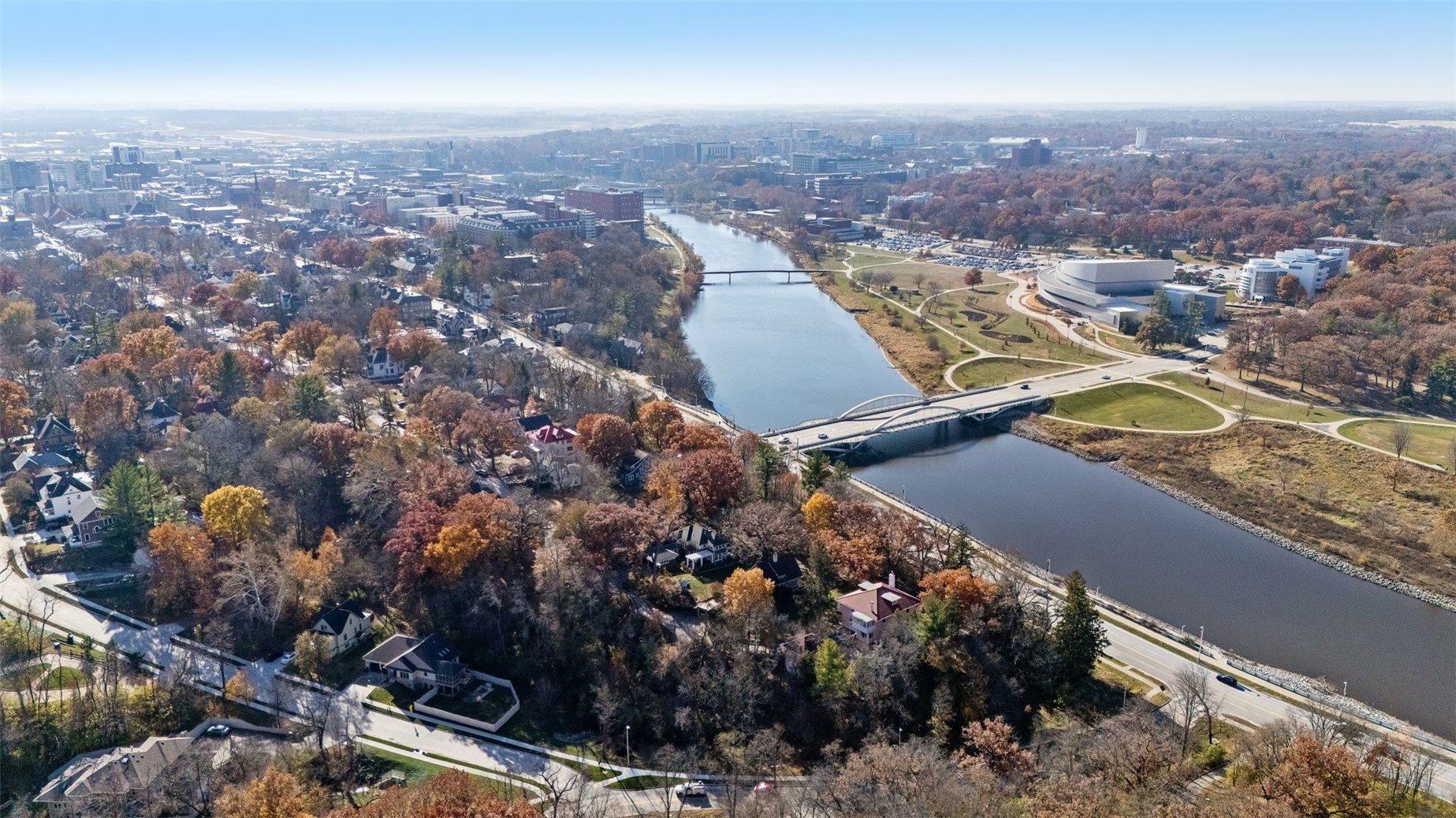 8 Bella Vista Iowa City IA 52245