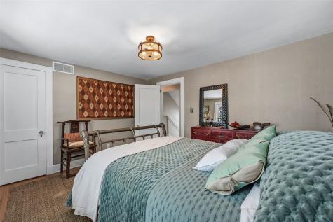 8 Bella Vista Iowa City IA 52245