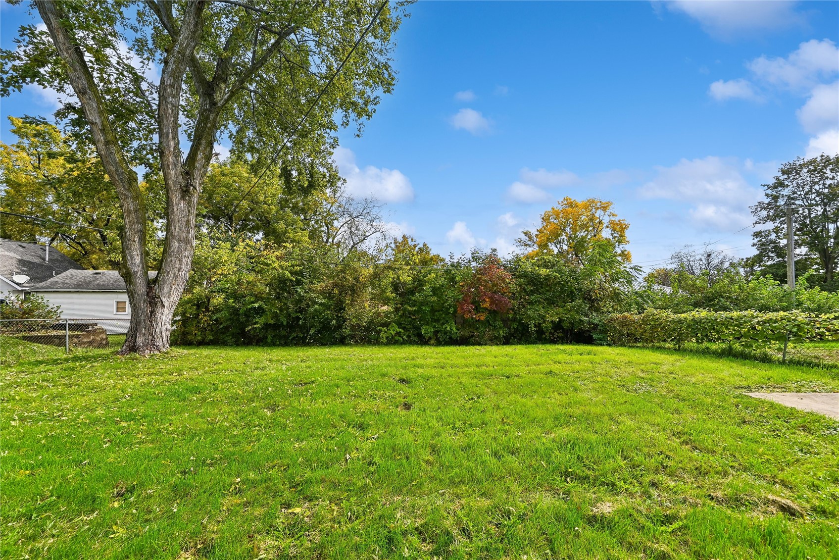 3113 Clover Drive SW Cedar Rapids IA 52404