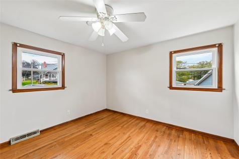 3113 Clover Drive SW Cedar Rapids IA 52404