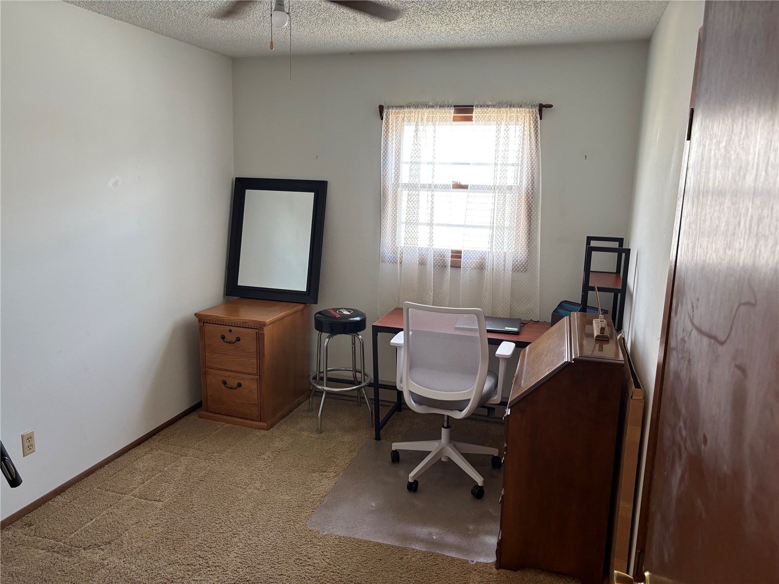 706 E Hilton Street Marengo IA 52301