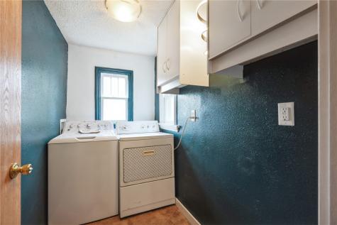 908 8th Avenue Marion IA 52302