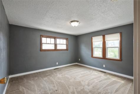908 8th Avenue Marion IA 52302