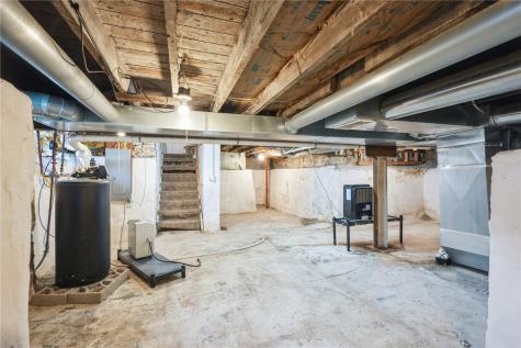 908 8th Avenue Marion IA 52302