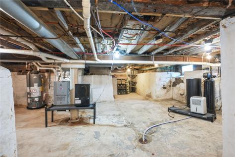 908 8th Avenue Marion IA 52302