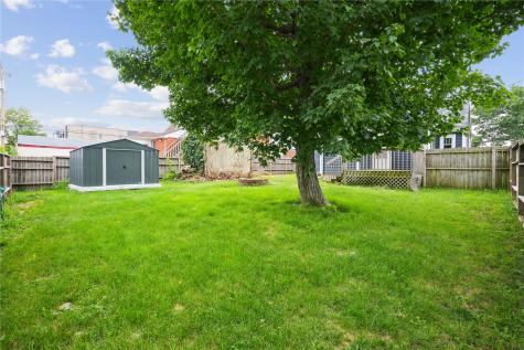908 8th Avenue Marion IA 52302