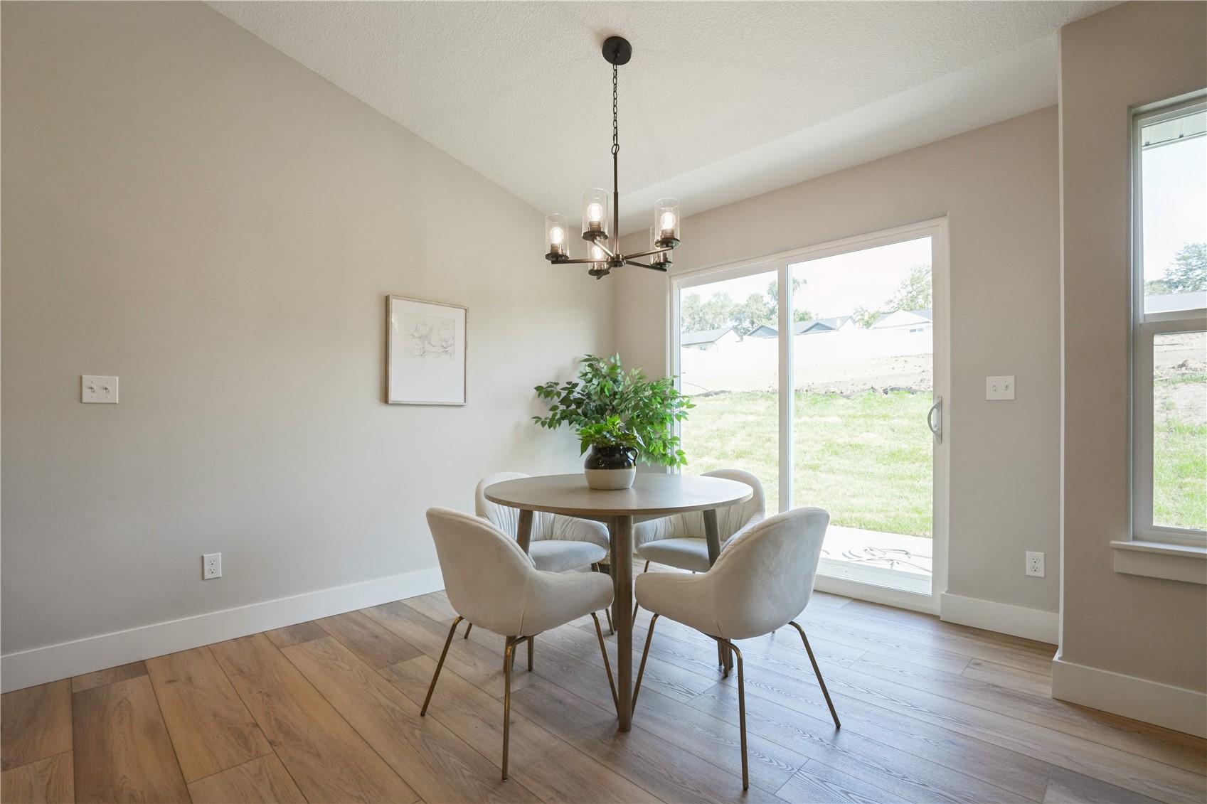 1814 Shady Grove Road SW Cedar Rapids IA 52404