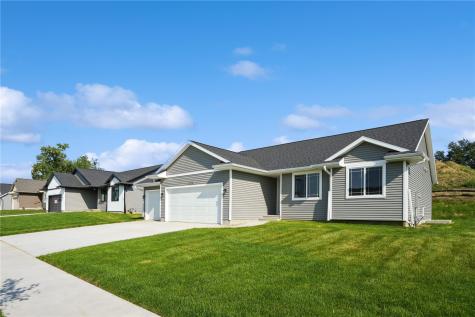 1814 Shady Grove Road SW Cedar Rapids IA 52404