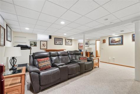 3720 Monarch Avenue Marion IA 52302