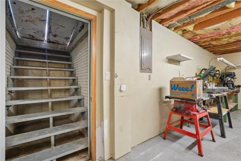 3720 Monarch Avenue Marion IA 52302