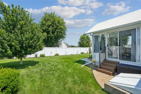 3720 Monarch Avenue Marion IA 52302