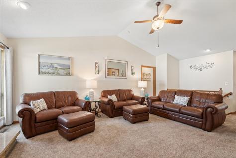 3720 Monarch Avenue Marion IA 52302