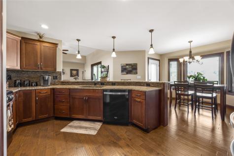982 Raleigh Lane Marion IA 52302