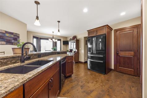 982 Raleigh Lane Marion IA 52302