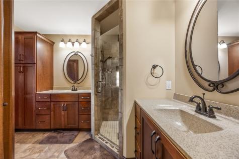 982 Raleigh Lane Marion IA 52302
