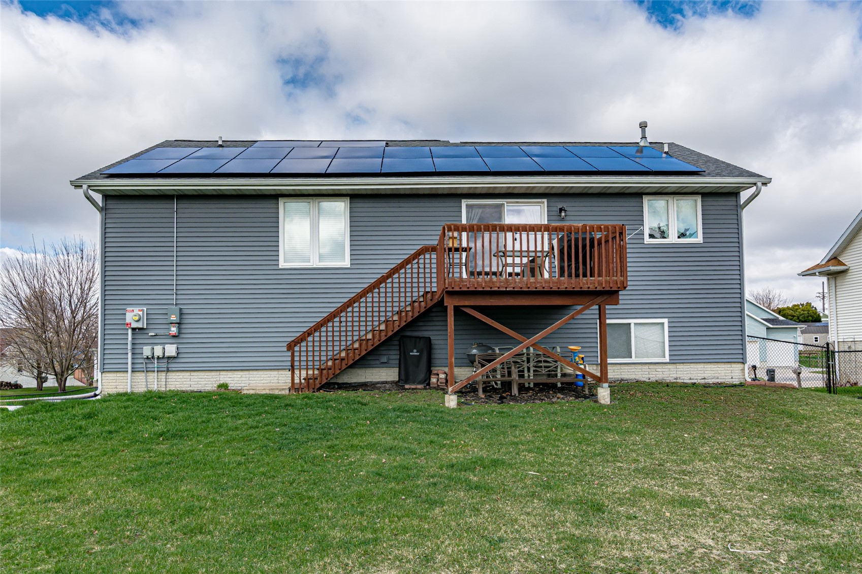 2335 Jomar Court SW Cedar Rapids IA 52404