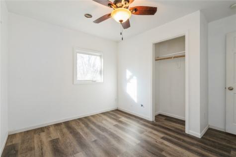 3730 Kencrest Drive NE Cedar Rapids IA 52402
