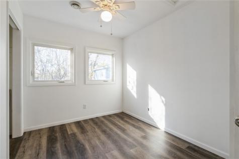 3730 Kencrest Drive NE Cedar Rapids IA 52402