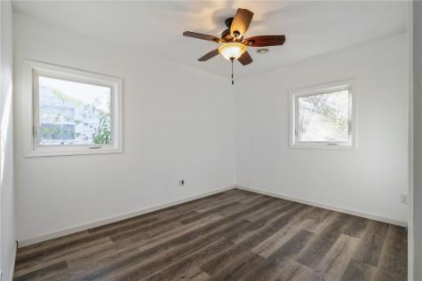 3730 Kencrest Drive NE Cedar Rapids IA 52402