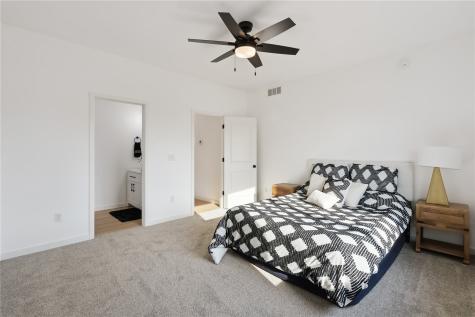 407 E Jackson Street Wilton IA 52778