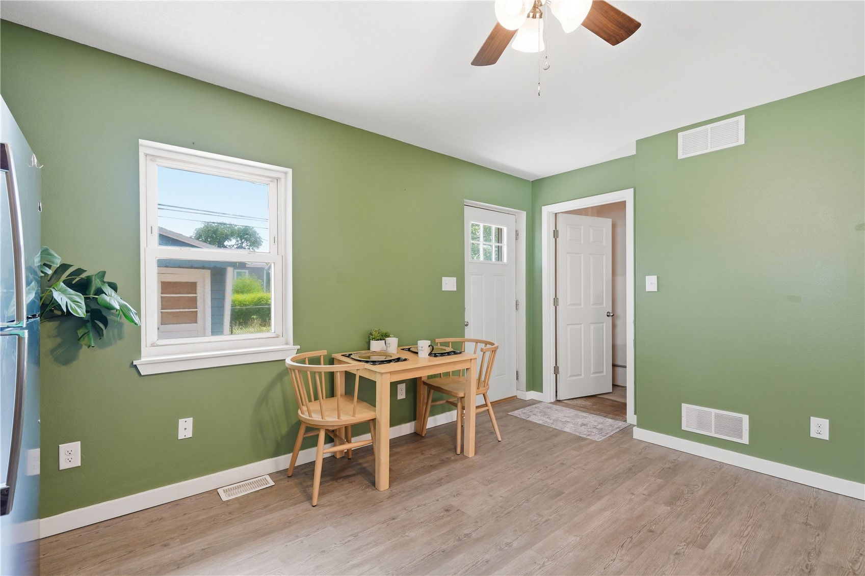 4432 Sherman Street NE Cedar Rapids IA 52402