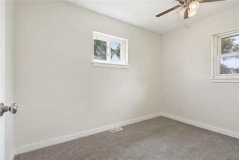 4432 Sherman Street NE Cedar Rapids IA 52402