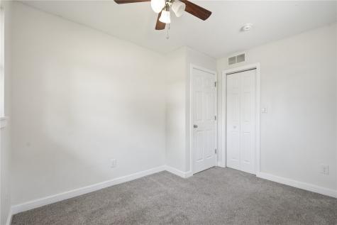 4432 Sherman Street NE Cedar Rapids IA 52402