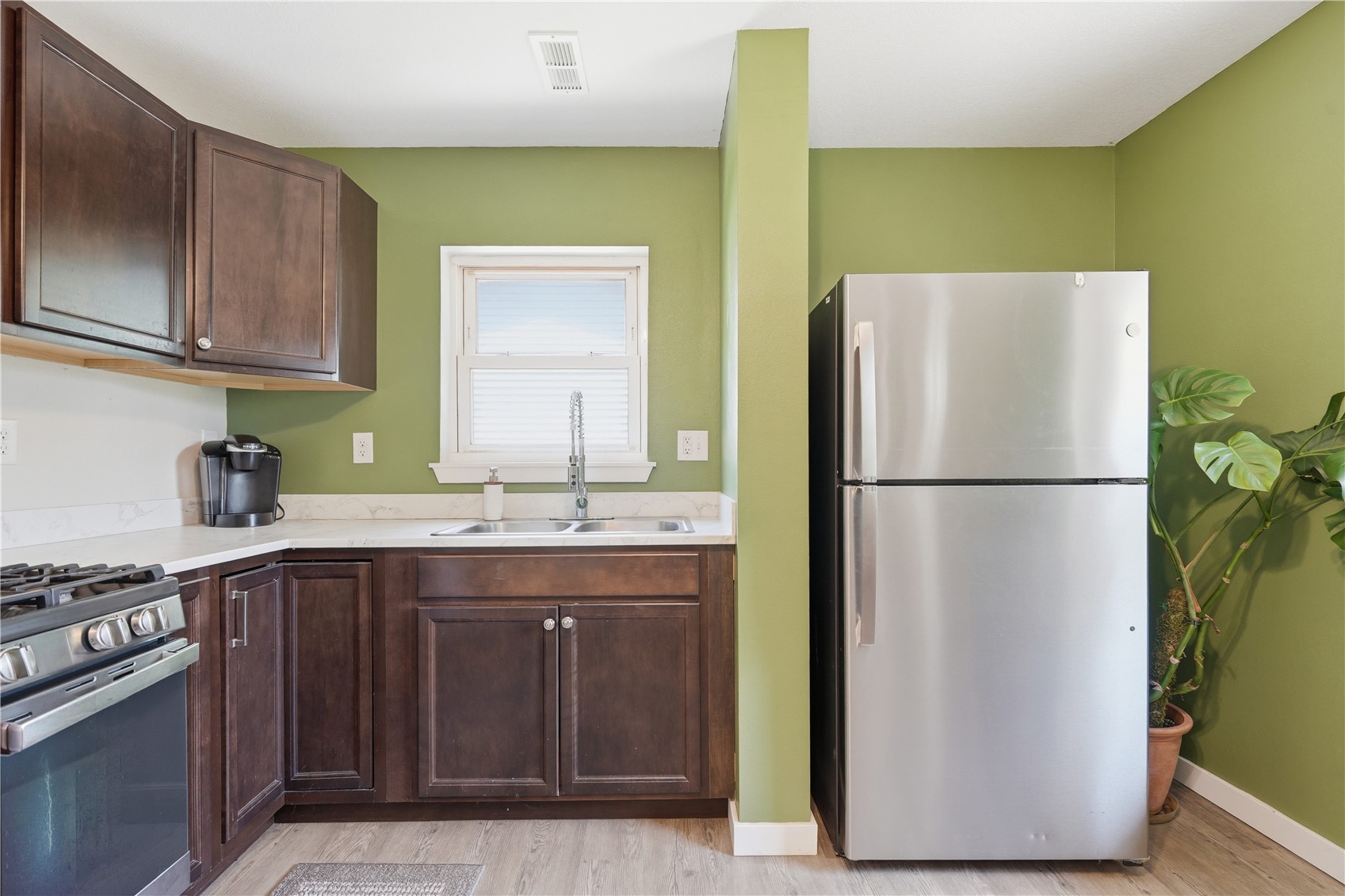 4432 Sherman Street NE Cedar Rapids IA 52402