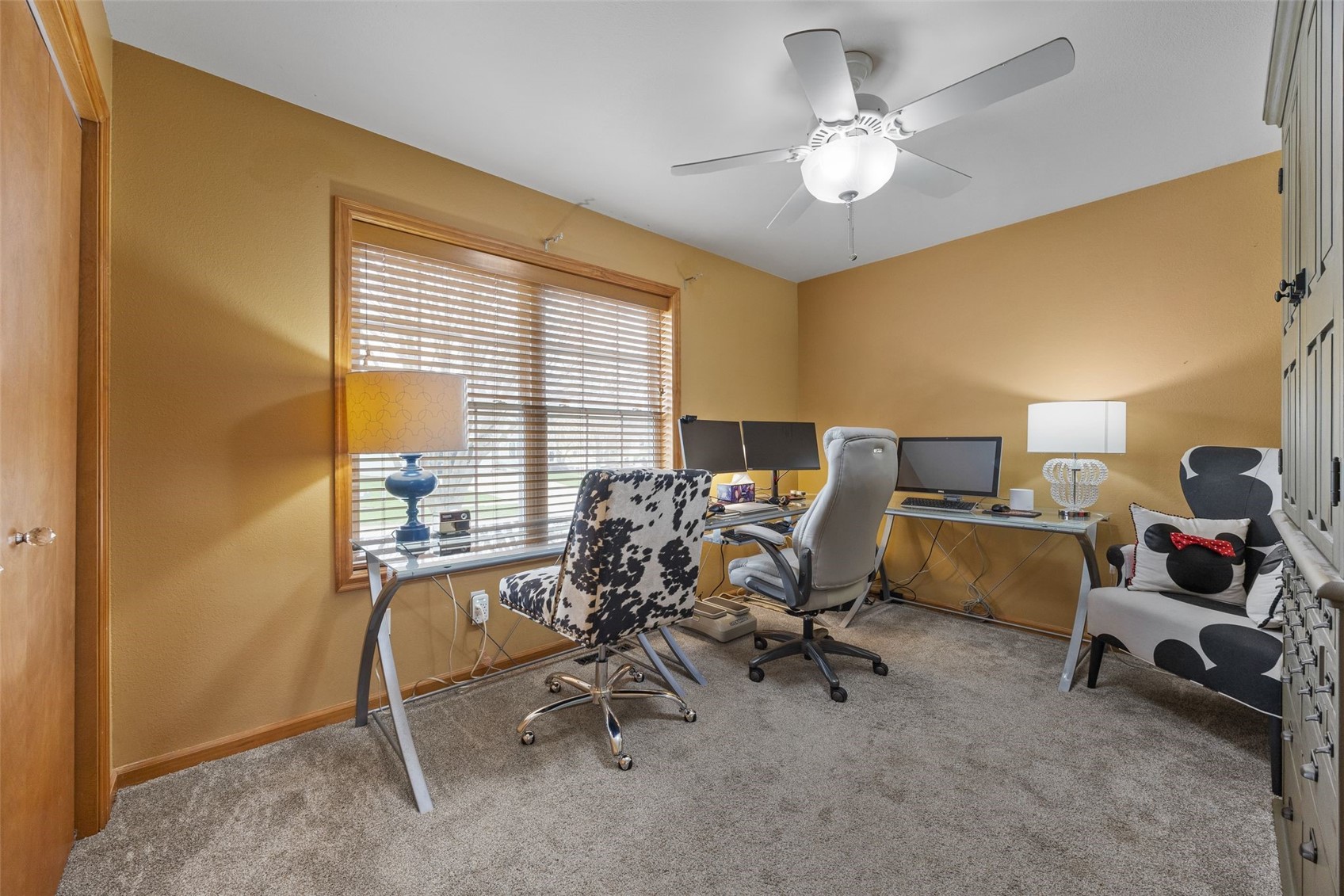 327 Hillview Drive SE Mt Vernon IA 52314