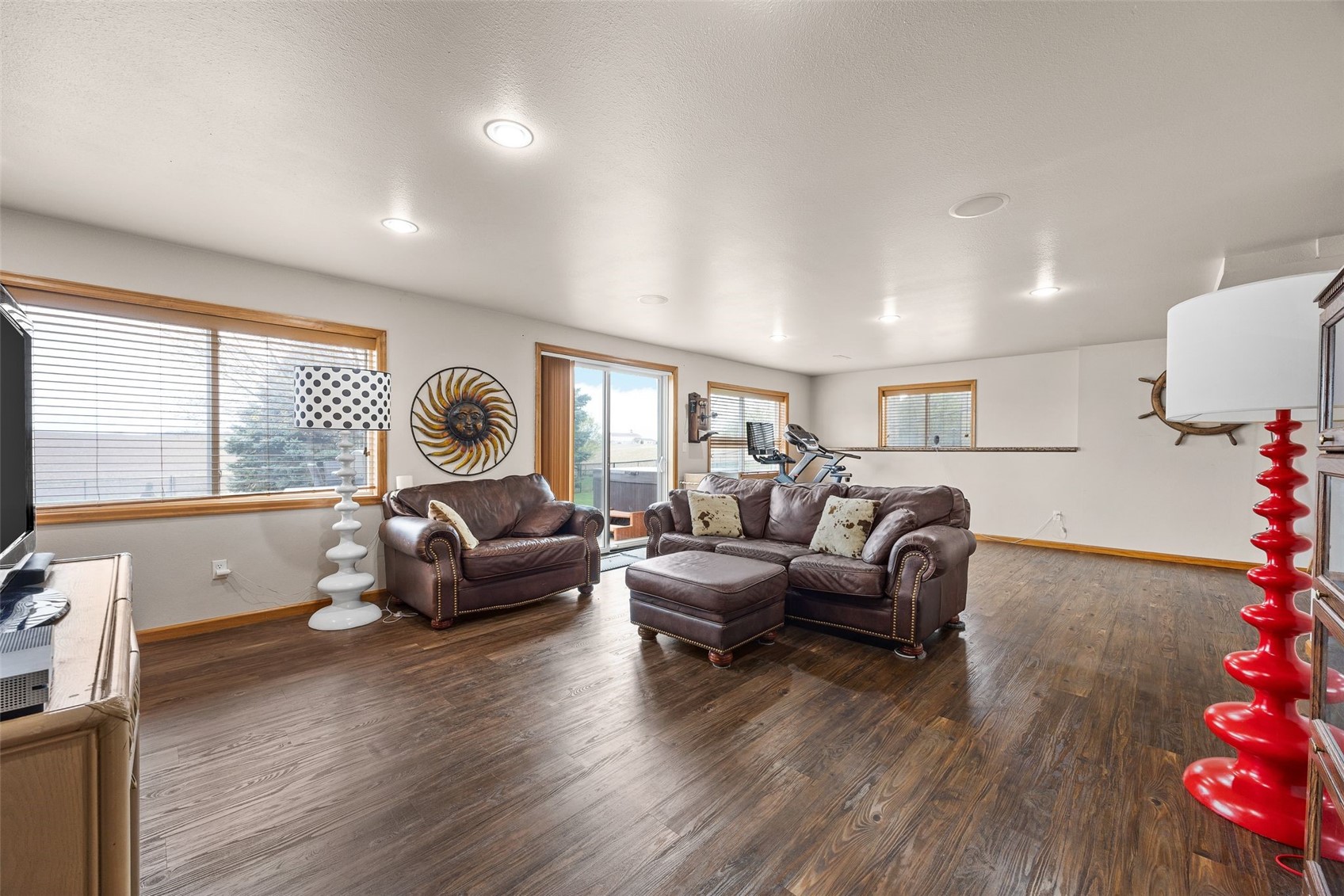 327 Hillview Drive SE Mt Vernon IA 52314