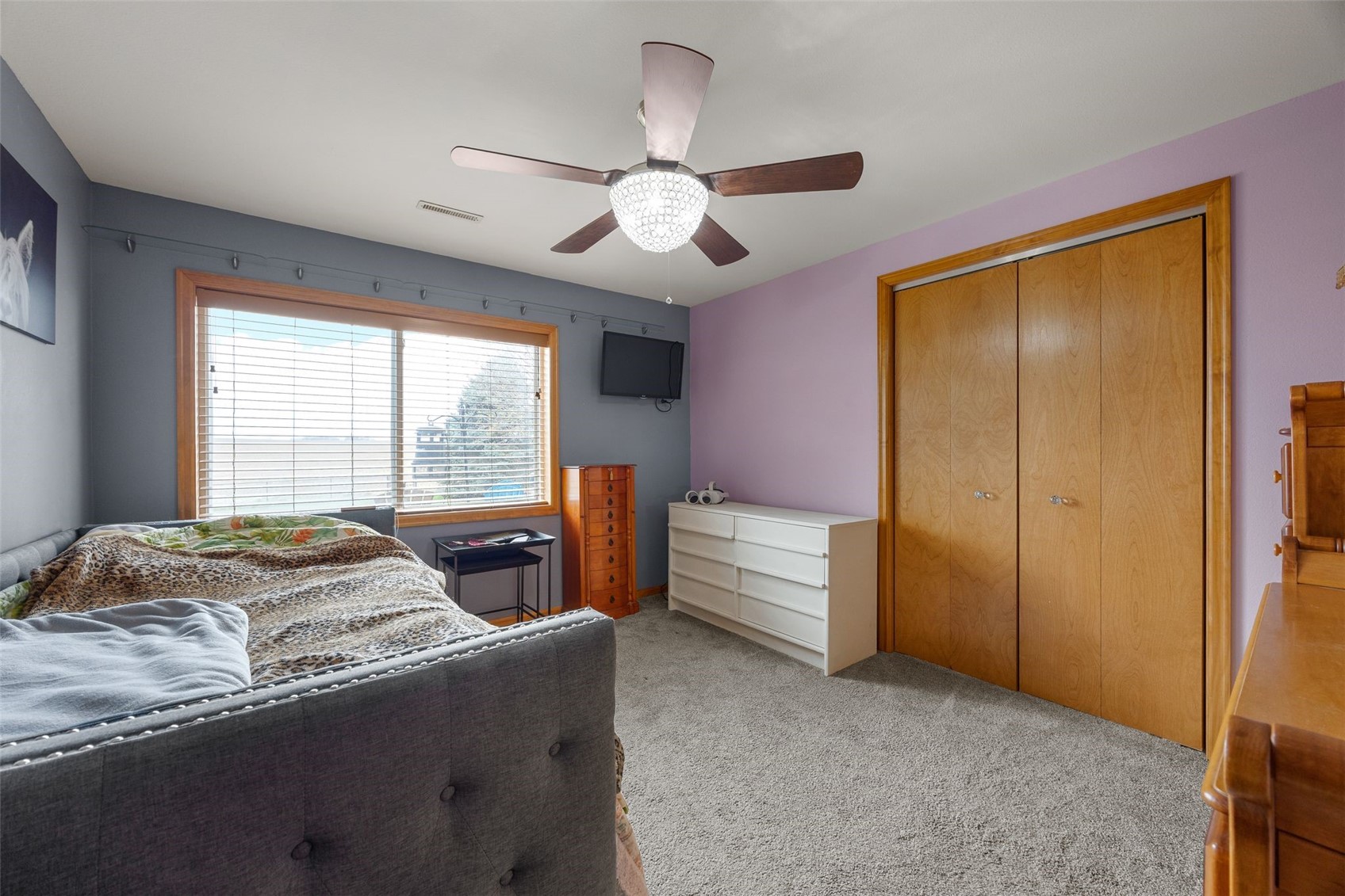 327 Hillview Drive SE Mt Vernon IA 52314