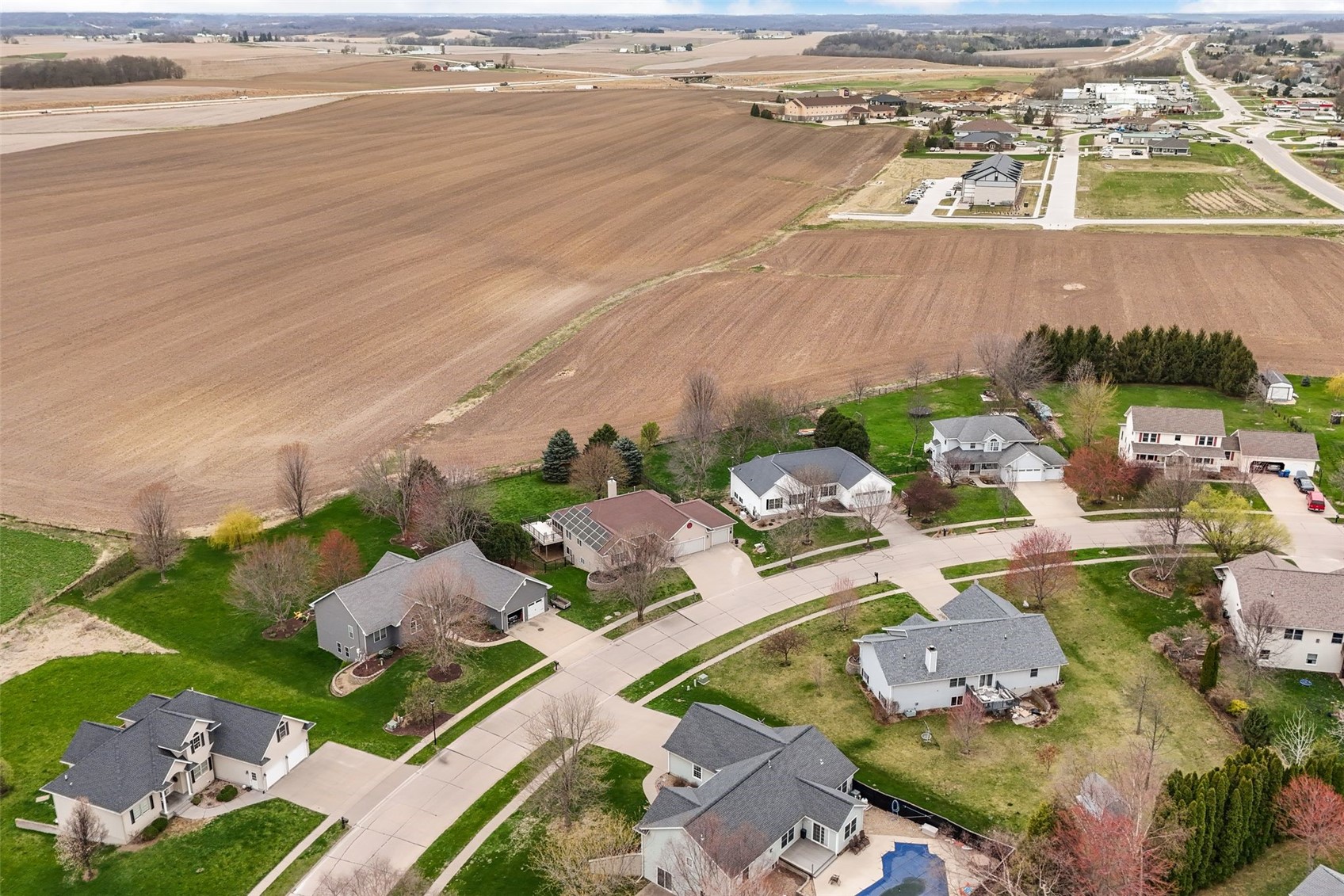 327 Hillview Drive SE Mt Vernon IA 52314