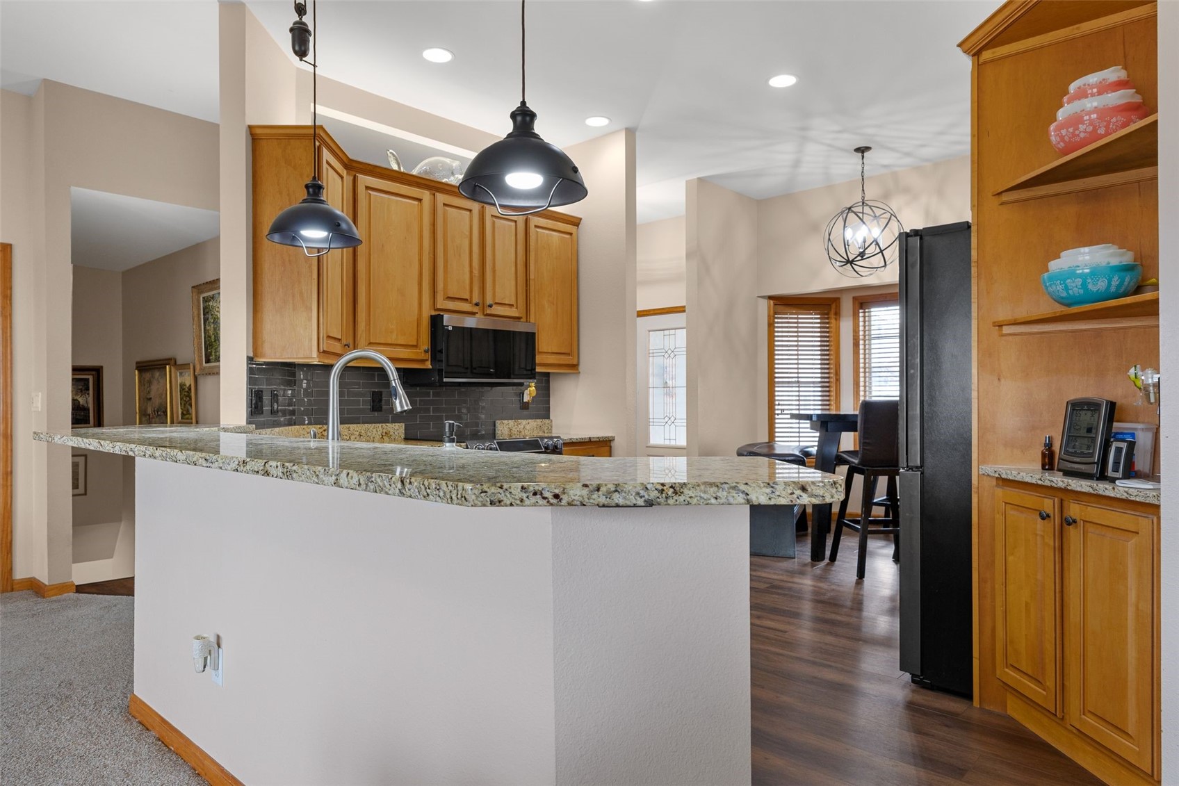 327 Hillview Drive SE Mt Vernon IA 52314