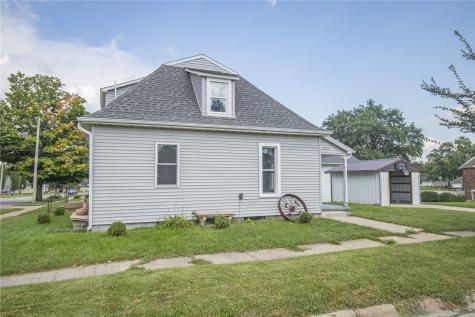 250 N Elm Street Monticello IA 52310