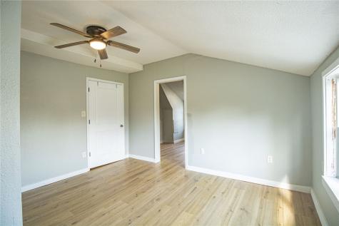 250 N Elm Street Monticello IA 52310