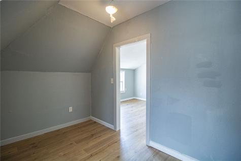 250 N Elm Street Monticello IA 52310