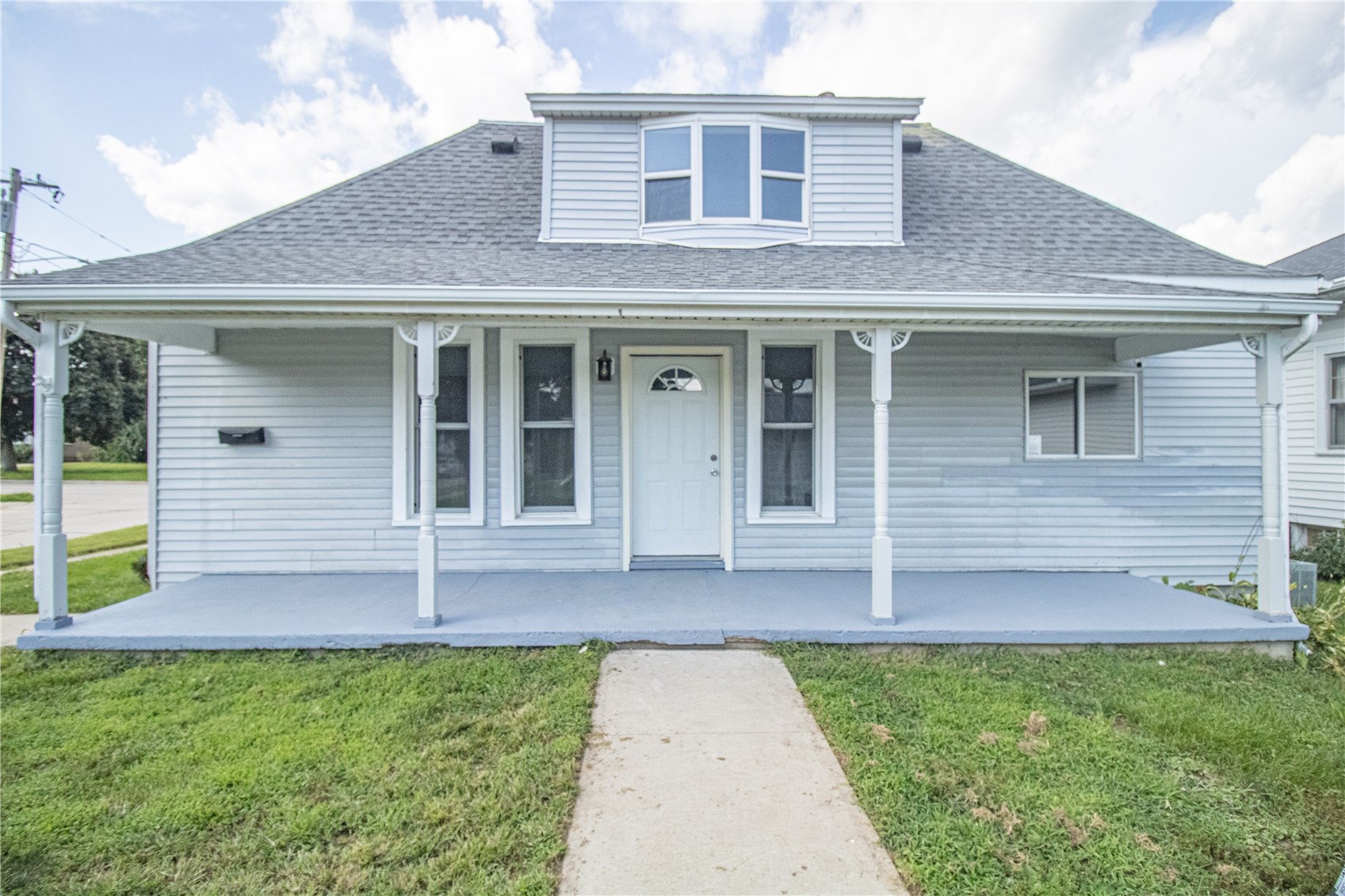 250 N Elm Street Monticello IA 52310