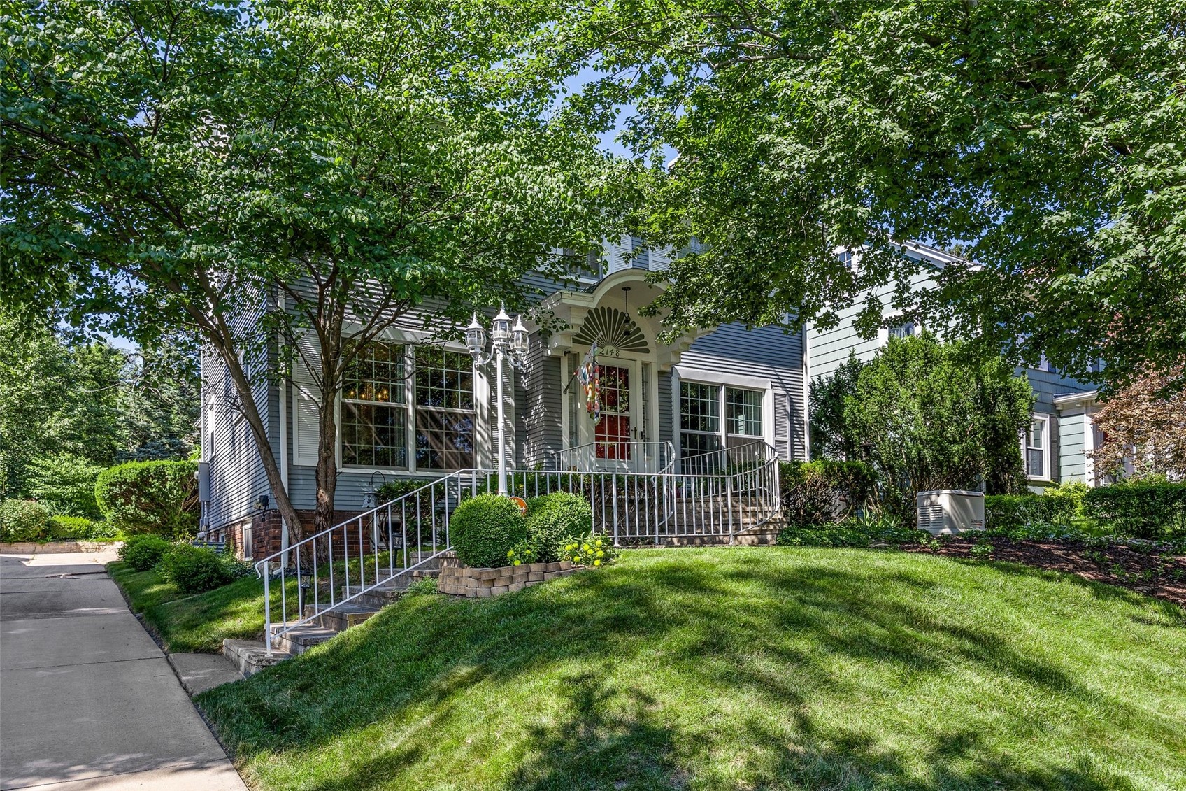 2148 Blake Boulevard SE Cedar Rapids IA 52403