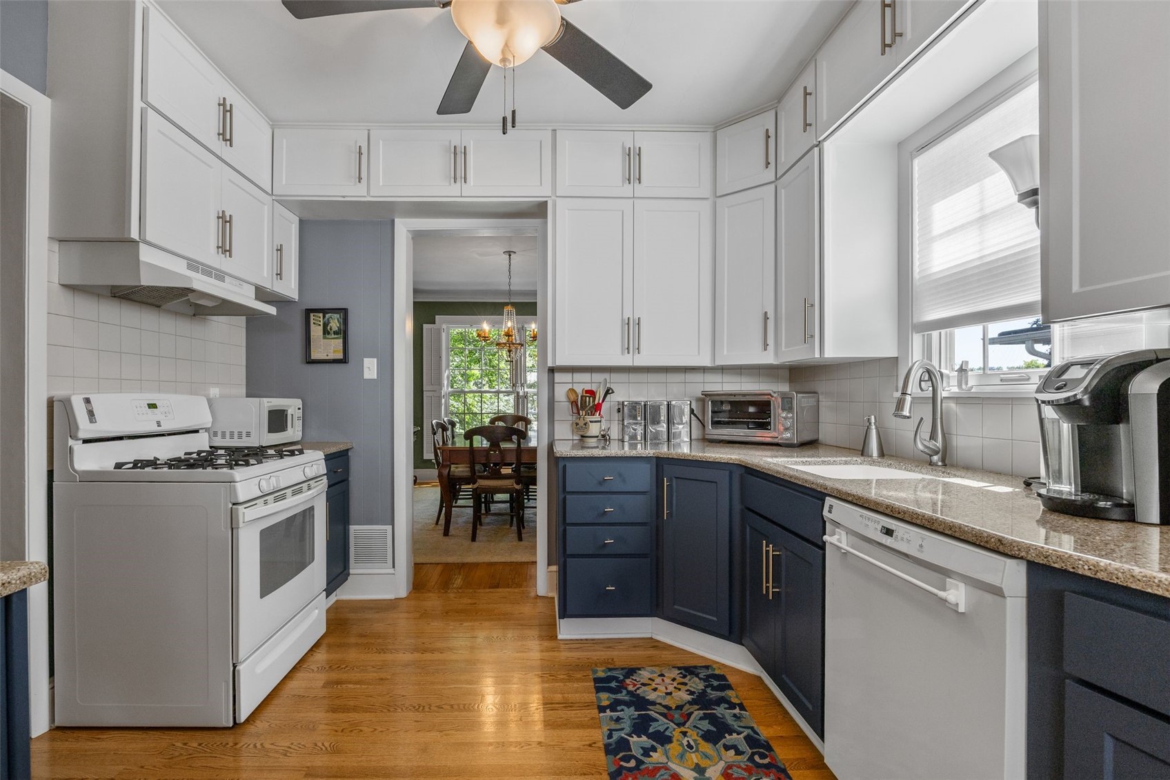 2148 Blake Boulevard SE Cedar Rapids IA 52403