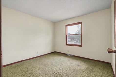 347 3rd Street N Central City IA 52214