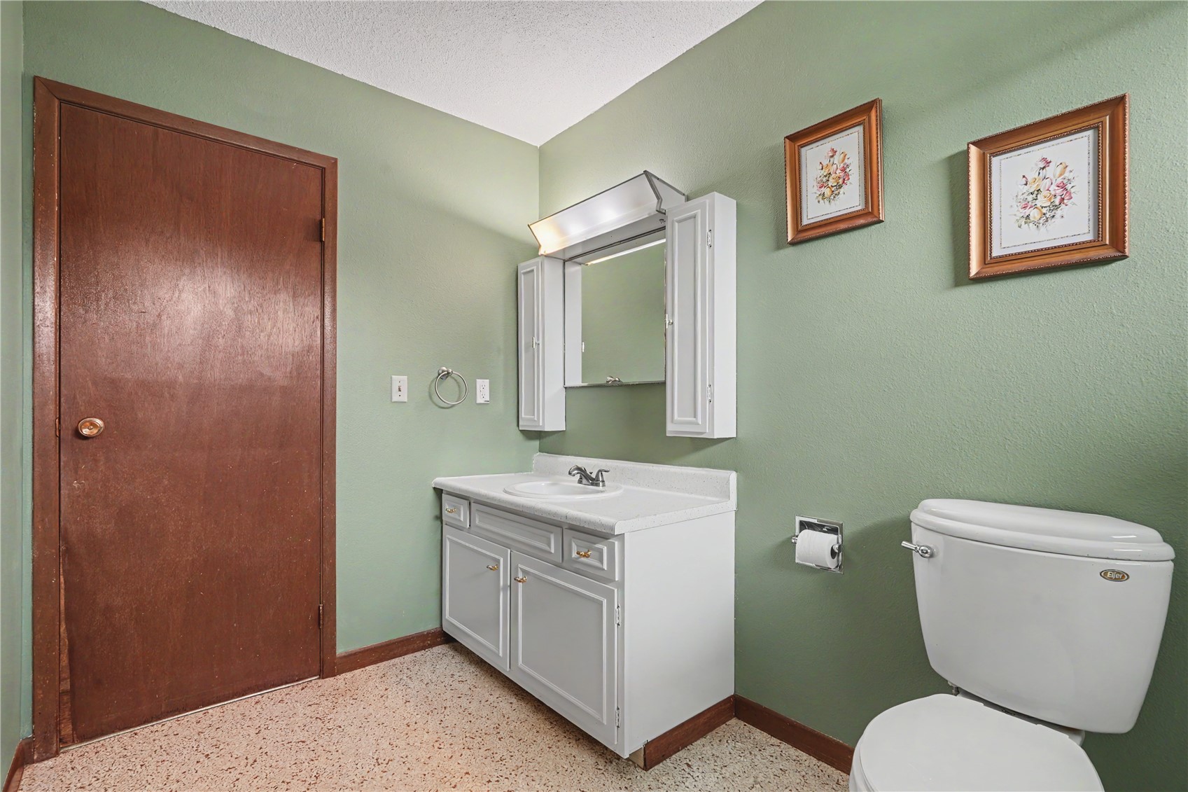 347 3rd Street N Central City IA 52214