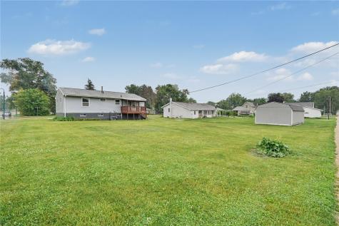 347 3rd Street N Central City IA 52214