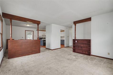 347 3rd Street N Central City IA 52214