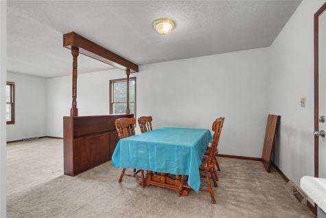 347 3rd Street N Central City IA 52214