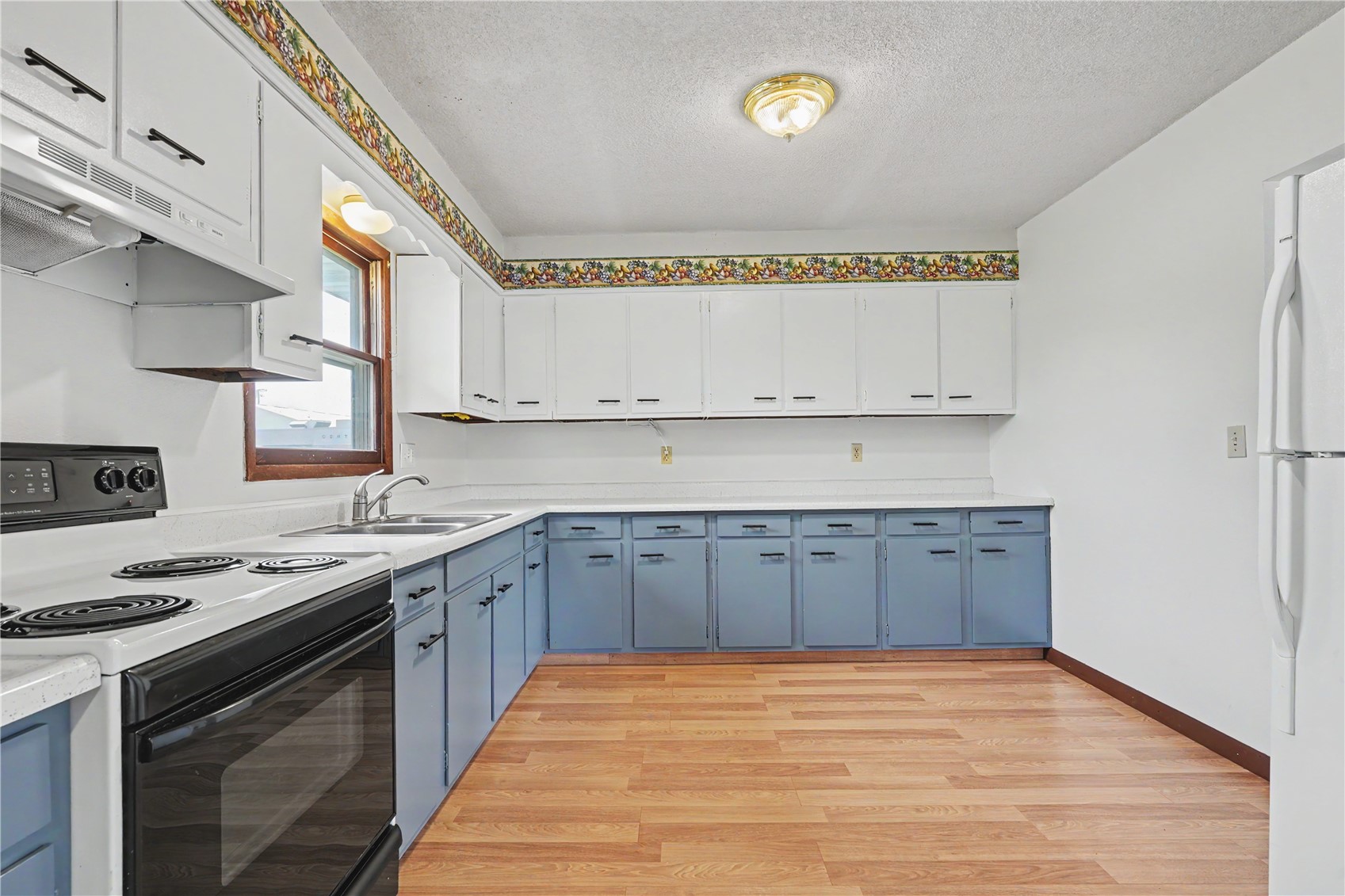 347 3rd Street N Central City IA 52214