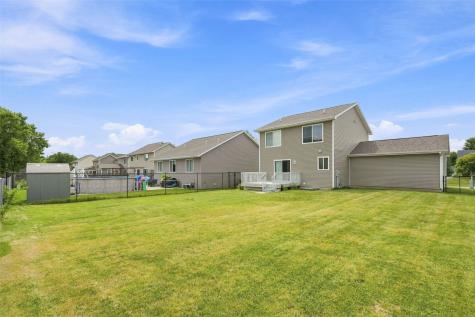 3305 Lennon Lane Marion IA 52302