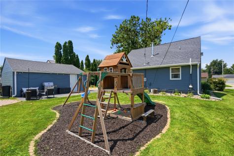 1435 26th Street Marion IA 52402