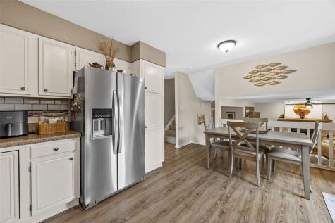 509 Bezdek Drive NW Cedar Rapids IA 52405